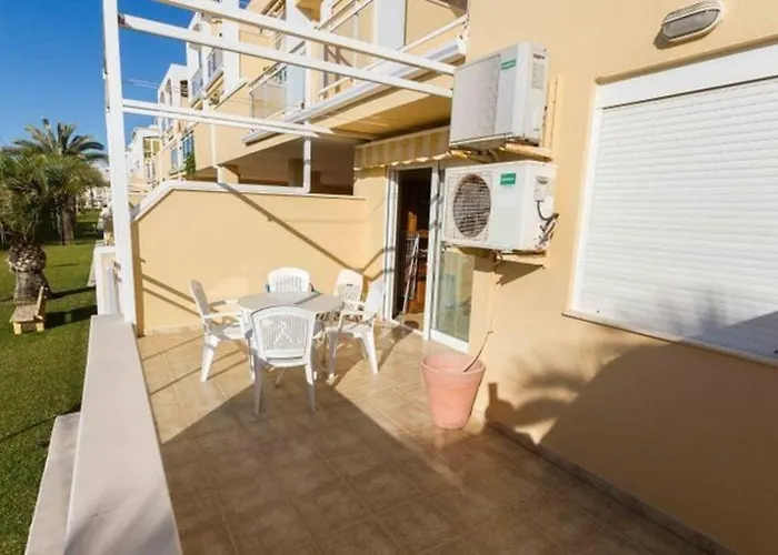 Denia,piscina,padel,150 M De La Playa Apartment Denia