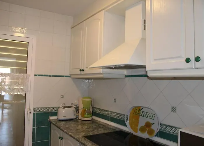 公寓 Denia,piscina,padel,150 M De La Playa 德尼亚